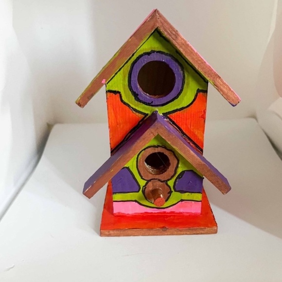 New Hand Painted & Handcrafted Double Hole Custom Birdhouse Home Decor - Picture 12 of 15